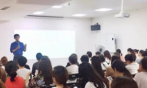 助力商戶，決勝十一丨星南方店一線銷售精英專場(chǎng)培訓(xùn)會(huì)